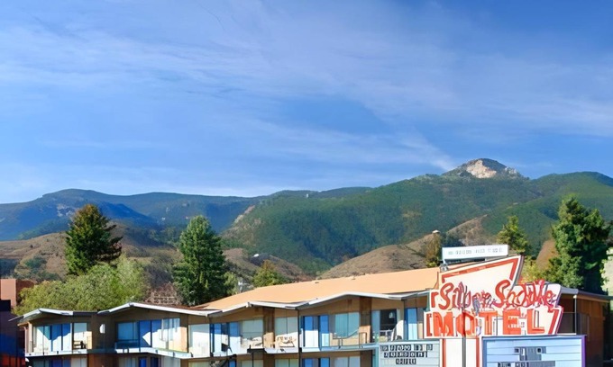 Manitou Springs Hotel | 39 m² Motel ∙ 2 bedrooms ∙ 6 guests