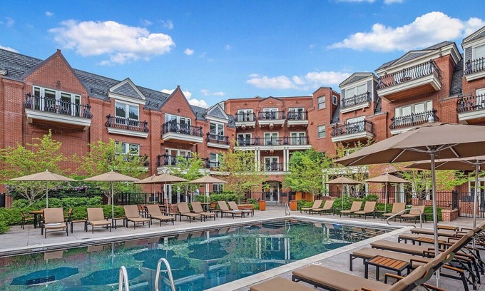 Aspen Condo | 3Bed/3Bath - Aspen Mountain Residences (Dates Available in May/July/September)