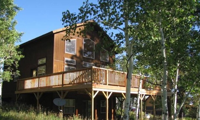 Elk Meadows House | 4 Bedroom, 3 Bath 2100 Sq. Ft Home with a Private Hot Tub and Large Deck