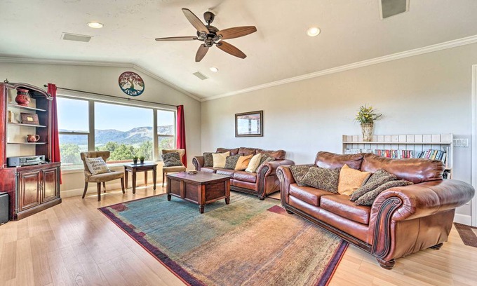 Mancos House | 408 m² House ∙ 6 bedrooms ∙ 16 guests