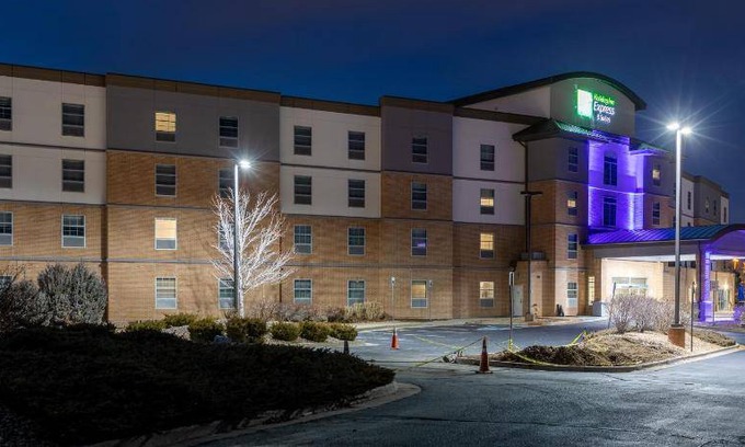 Meridian Hotel | 42 m² Hotel ∙ 127 guests