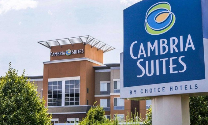 Fort Collins Hotel | 43 m² Hotel ∙ 127 guests