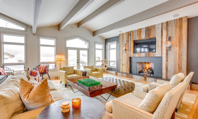 Highland Meadows House | 432 m² House ∙ 4 bedrooms ∙ 10 guests