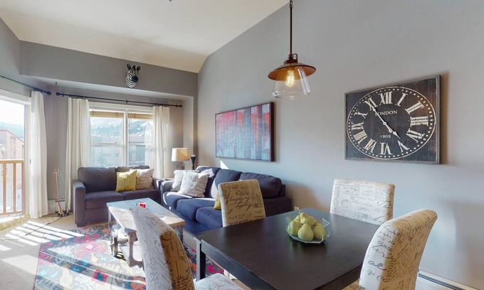 East Village at Copper Condo | 48 m² Condo ∙ 1 bedroom ∙ 4 guests