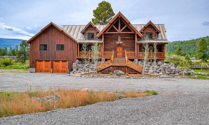 Rio Vista Estates House | 502 m² House ∙ 6 bedrooms ∙ 26 guests