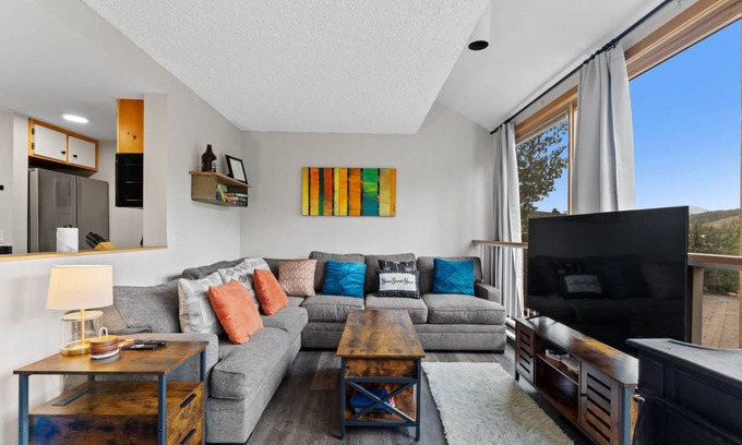 Lakeside Village Apartment | 52 m² Apartment ∙ 4 guests