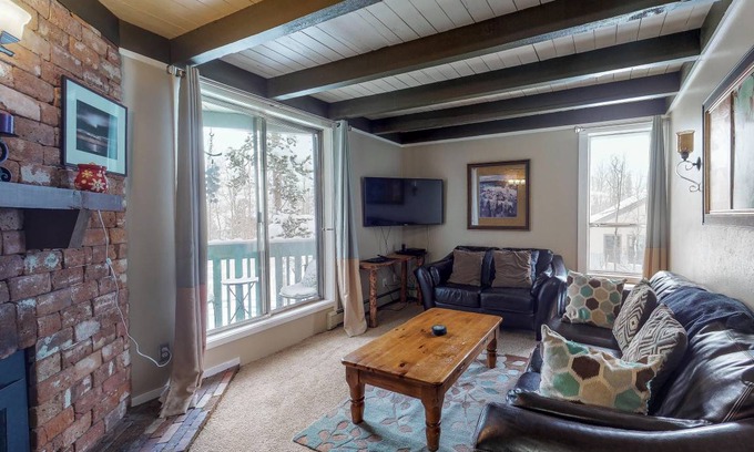 Wildernest Condo | 53 m² Condo ∙ 1 bedroom ∙ 4 guests