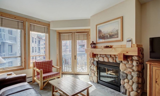 Copper Mountain Village Condo | 53 m² Condo ∙ 1 bedroom ∙ 4 guests