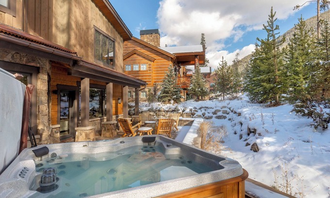 Keystone Cottage | 555 Independence Road by Summit County Mountain Retreats