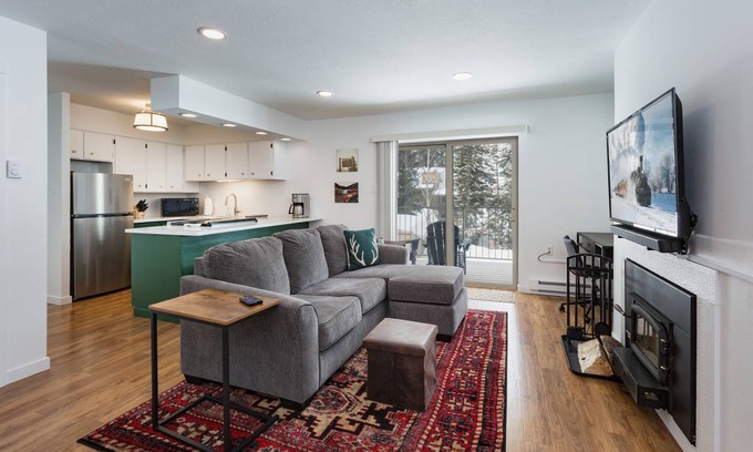 Purgatory Condo | 59 m² Condo ∙ 1 bedroom ∙ 4 guests