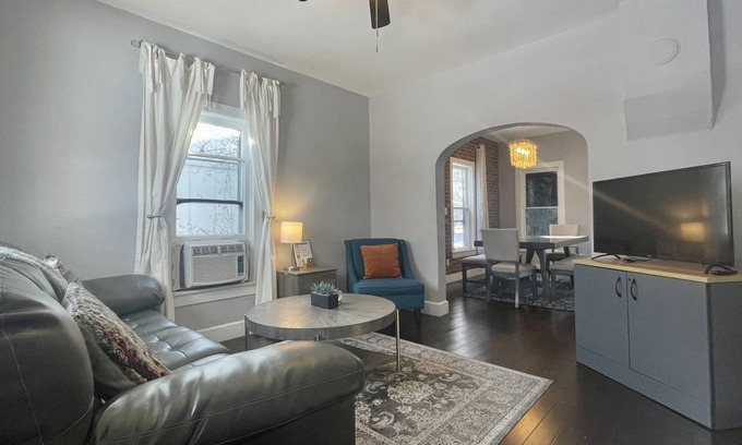 Martinez Park House | 70 m² House ∙ 2 bedrooms ∙ 6 guests