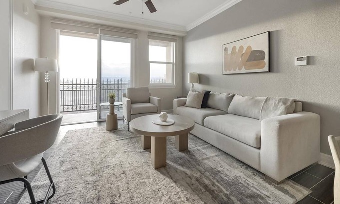 Loveland Apartment | 75 m² Apartment ∙ 2 bedrooms ∙ 4 guests