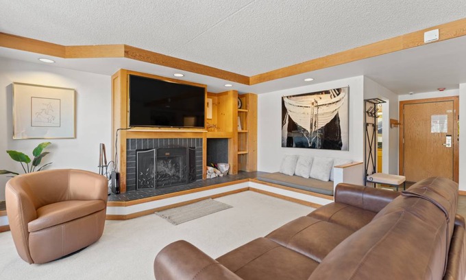 Lakeside Village Apartment | 78 m² Apartment ∙ 1 bedroom ∙ 4 guests