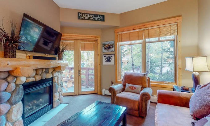 Copper Mountain Village Condo | 79 m² Condo ∙ 1 bedroom ∙ 4 guests