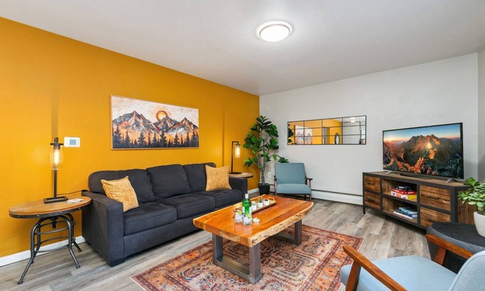Old Town Condo | 80 m² Condo ∙ 2 bedrooms ∙ 6 guests