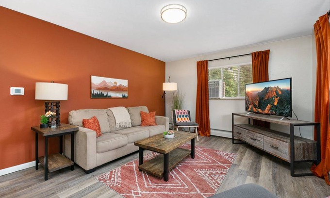 Old Town Condo | 80 m² Condo ∙ 2 bedrooms ∙ 6 guests