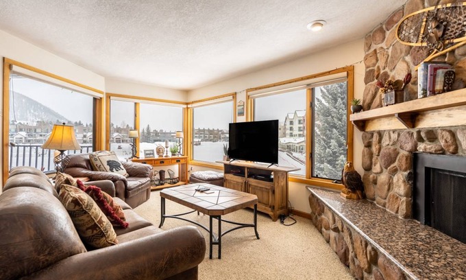 Lakeside Village Apartment | 82 m² Apartment ∙ 1 bedroom ∙ 4 guests