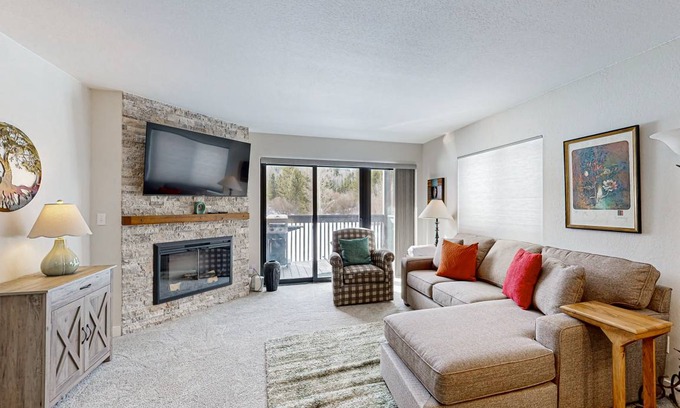 Frisco Condo | 89 m² Condo ∙ 2 bedrooms ∙ 5 guests
