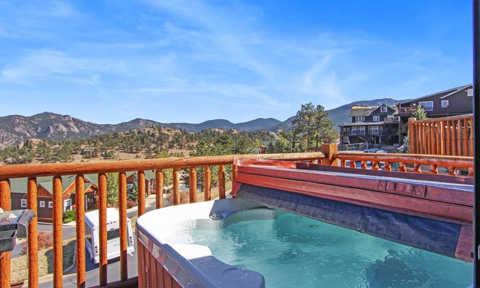 Estes Park Condo | 91 m² Condo ∙ 2 bedrooms ∙ 6 guests