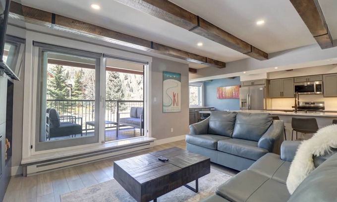 Copper Mountain Condo | 94 m² Condo ∙ 2 bedrooms ∙ 8 guests