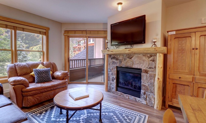 East Village at Copper Condo | Amazing Condo With Awesome Views! Two Hot Tubs! CS221