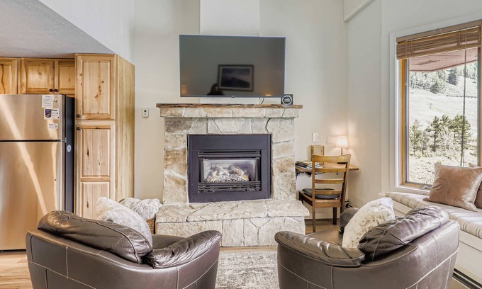 Copper Mountain Village Condo | Amazing Views! Walk to Copper's Center Village