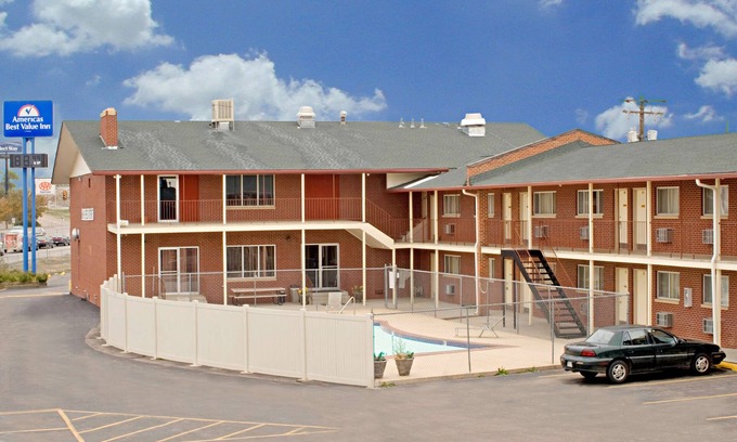 Evans Hotel | Americas Best Value Inn Greeley Evans