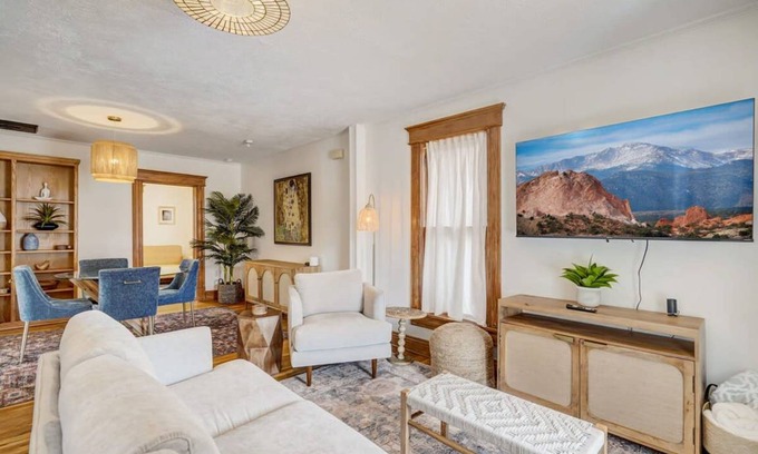 West Colorado Springs Apartment | Apartment ∙ 4 bedrooms ∙ 10 guests
