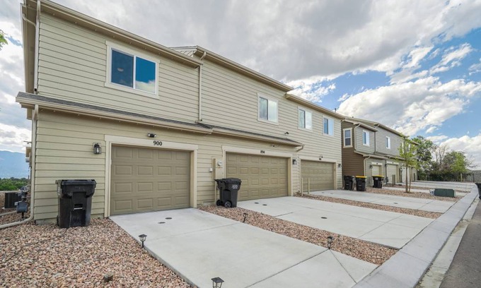 Southeast Colorado Springs Apartment | Apartment ∙ 2 bedrooms ∙ 6 guests