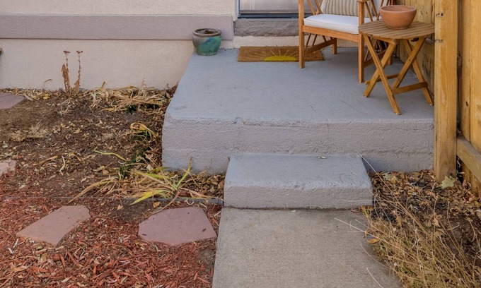 Cole House | Artsy, peaceful townhouse w/ private yard - 3 mins from RiNo!