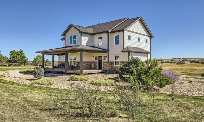 Colorado Springs House | Aspen Leaf Rentals