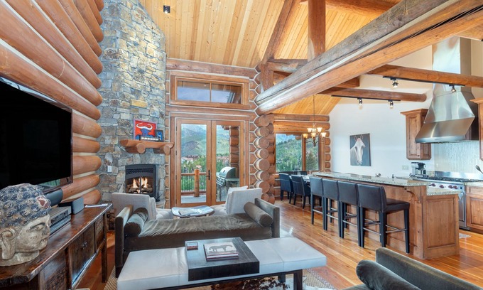 Mountain Village House | Beautiful Ski-In/Ski-Out Log Townhome with Exceptional Views