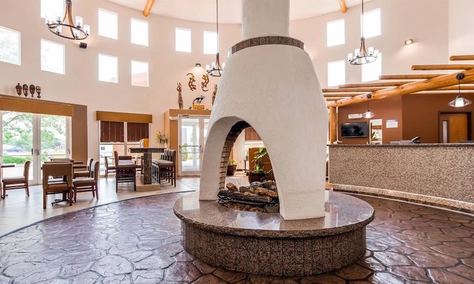 Fort Collins Hotel | Best Western Kiva Inn