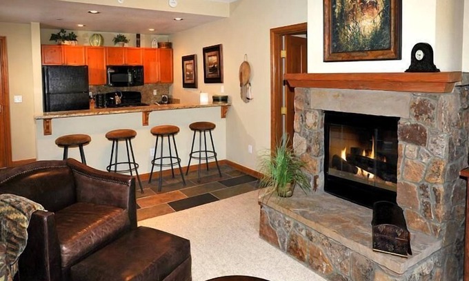 Avon Condo | Book your Winter Vacation with prime weeks still available