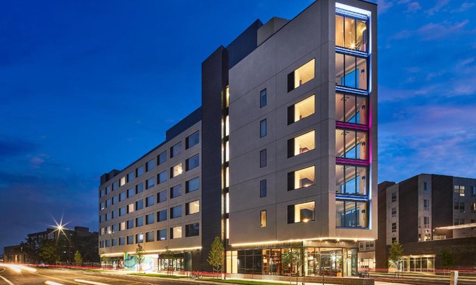 Cole Hotel | Catbird Hotel