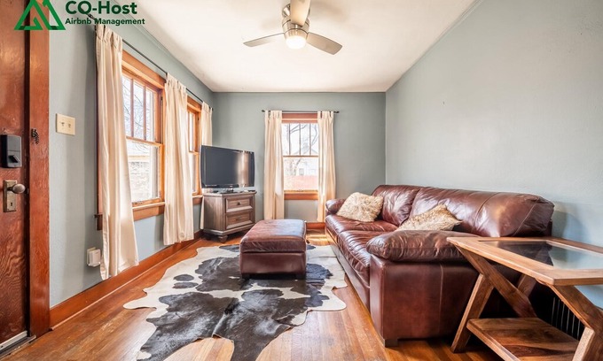 Central Colorado Springs Cottage | CH Wahsatch Cottage - 1BD in Colorado Springs