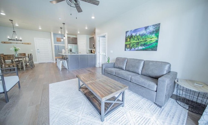 Lakeside Village House | Clearwater Lofts Bldg 2 203