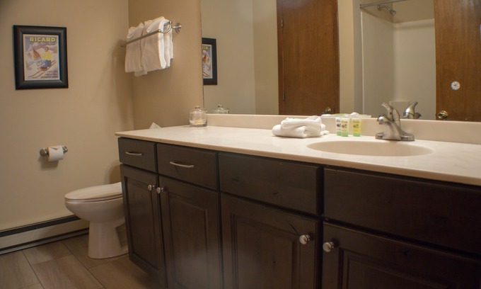 Crested Mountain Village Condo | Close Walk to Slopes, Hot Tub, Great Views