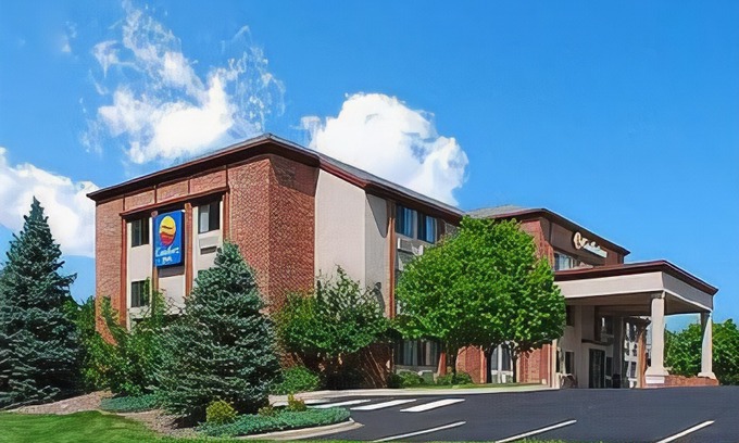 Heather Gardens Hotel | Comfort Inn Denver Southeast