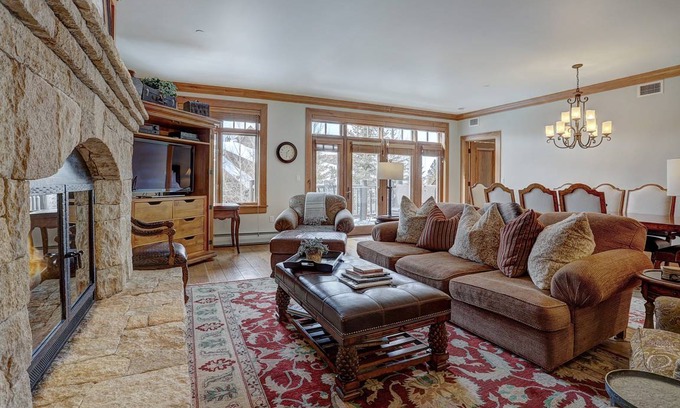 Avon Condo | Condo ∙ 4 bedrooms ∙ 10 guests