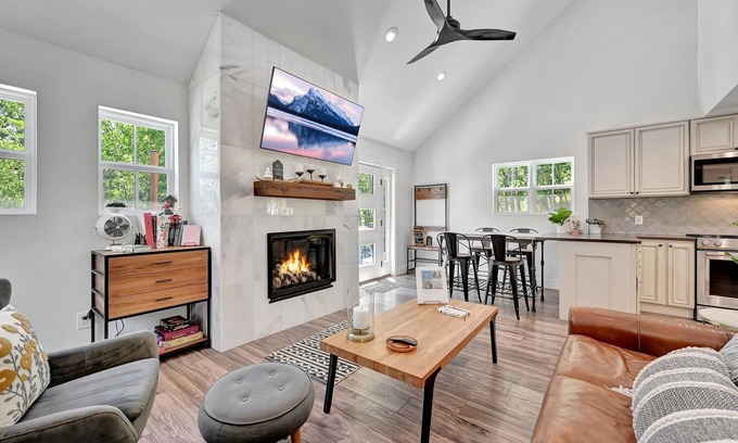 Fairplay Cabin | Cozy Cabin | Pet-Friendly Stay Near Breckenridge