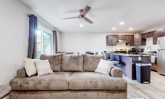 Dillon Apartment | Cozy Colorado Condo