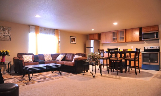 Dupont House | Cozy Fully furnished house/Apt.
