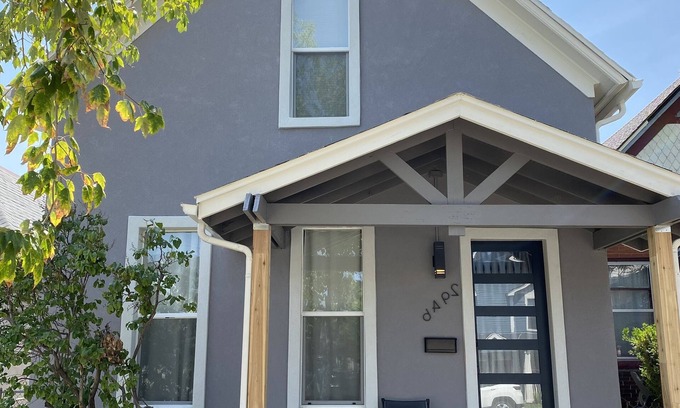 Curtis Park House | Cozy house in popular Rino/Curtis Park area