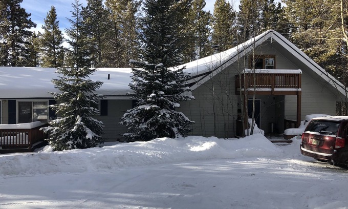 Leadville North House | Cozy Mtn Home Leadville - STR # 2025-020 - No Pets Allowed!