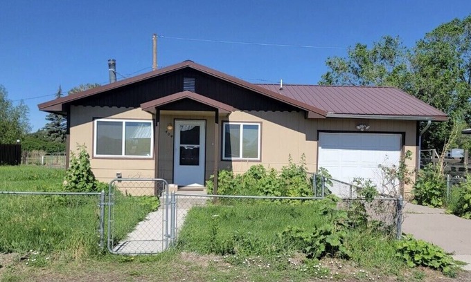Capulin House | Cozy three bedroom home in Manassa.