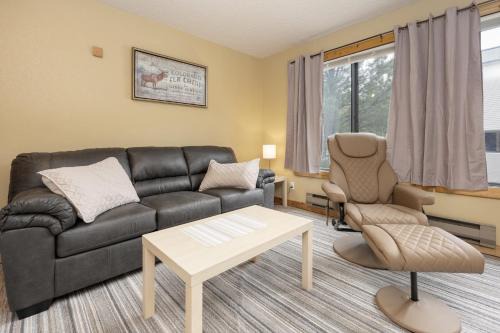 Winter Park Apartment | E209 Snowblaze Athletic Club Condo