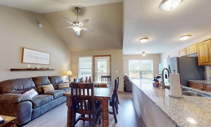 Crested Butte South House | Ebenezer Legacy Lodge