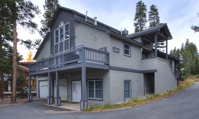 Warrior's Mark West House | Elegant 6 Bedroom - Casa De Alta