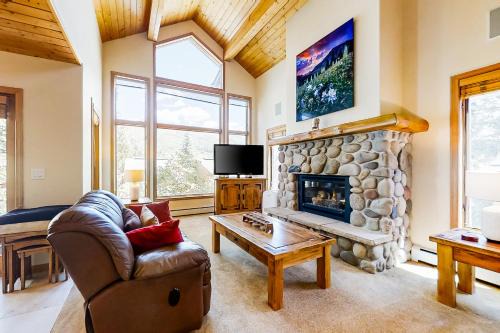 Steamboat Springs House | Evergreens 09